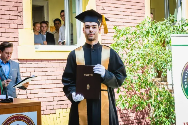 Diplomaoszt&oacute; 2019