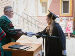 Diplomaoszt&oacute; 2024