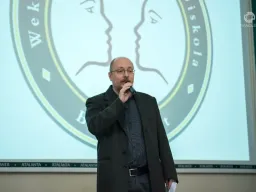 Magyar Tudom&aacute;nyok &Uuml;nnepe 2017 - &bdquo;A VERSENYK&Eacute;PESS&Eacute;G &Eacute;S A HUM&Aacute;N TŐKE&rdquo;